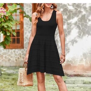 Chic Black Sleeveless Midi Dress